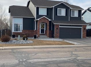 810 Pine Dr, Windsor, CO 80550