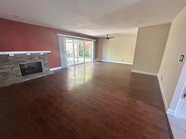 28740 Lomo Dr — Photo 13