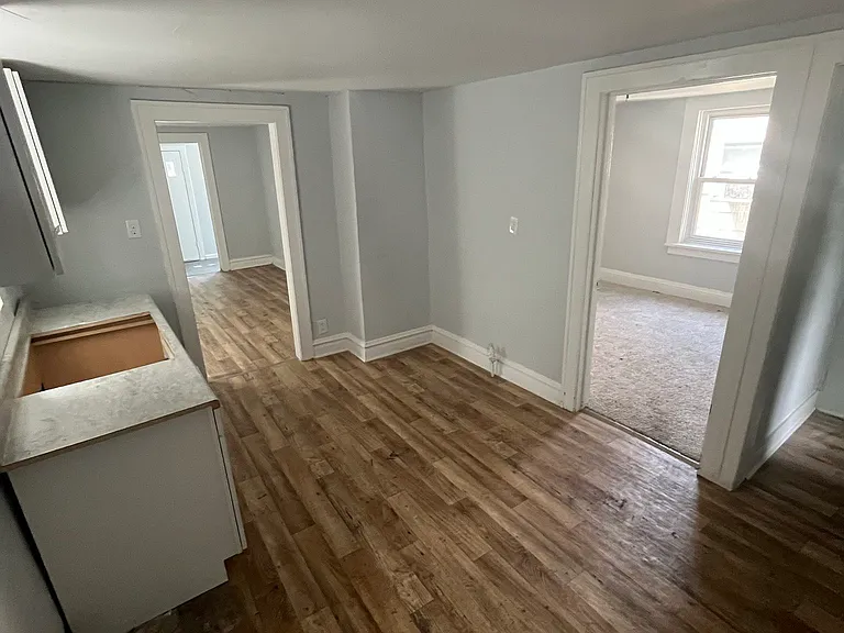 1365 Rutledge St — Photo 10