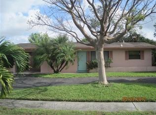 6843 NW 12th St, Plantation, FL 33313