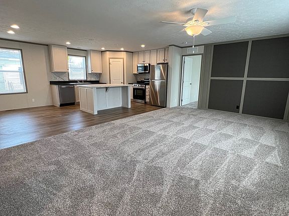 2nd image of 3492 Trumpwood #11
