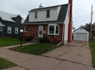 132 N State St, Mondovi, WI 54755