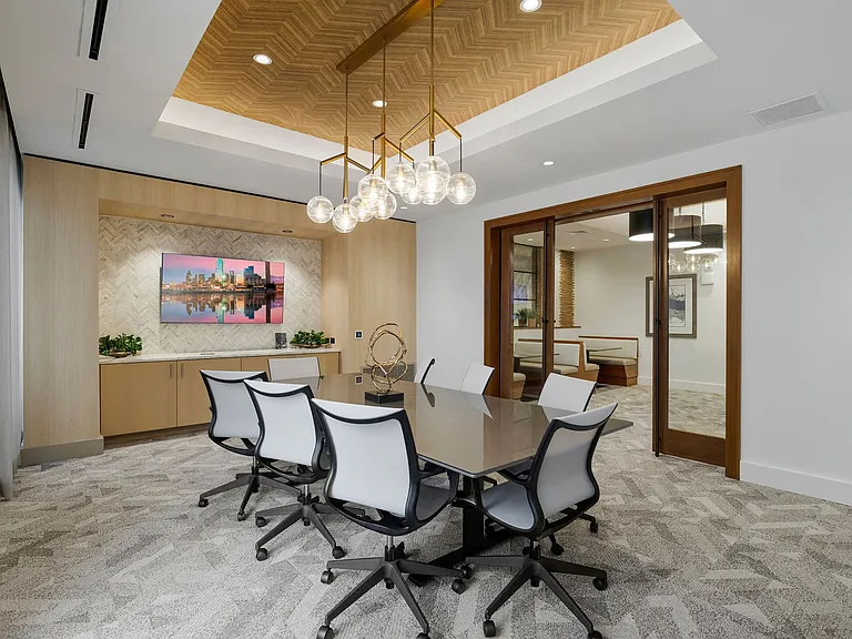 Bexley Clearfork — Photo 14