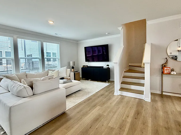 7008 Running Spring Dr — Photo 15