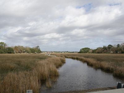 2594 Ashley River Rd, Charleston, SC, 29414