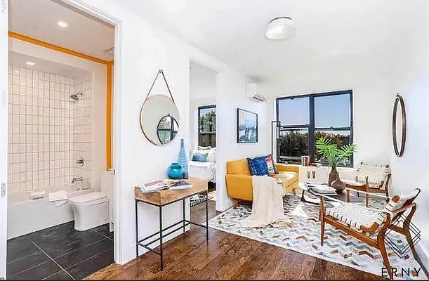 Rented by ERNY LLC | media 14