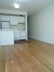 Rented by DSA Realty Midtown West