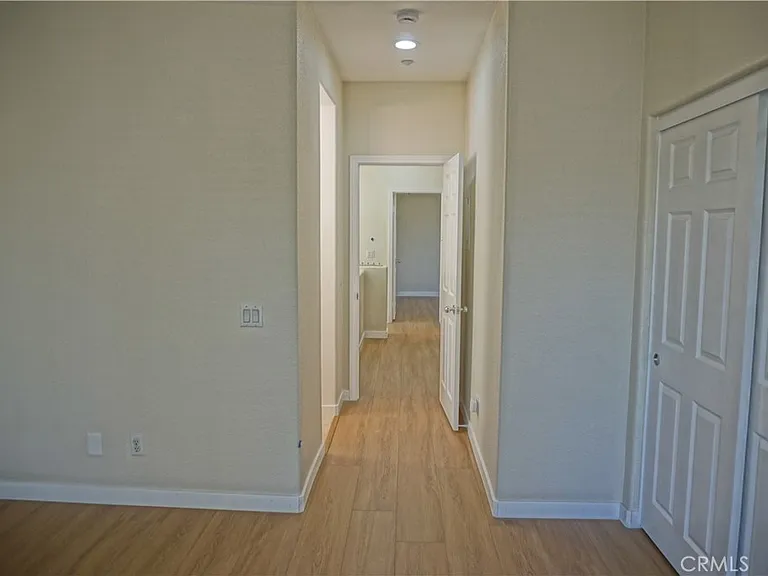 1372 McFadden Dr — Photo 16