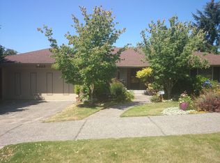 2843 29th Ave W, Seattle, WA 98199