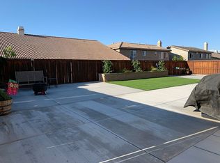 13148 Monrovia St, Hesperia, CA 92344