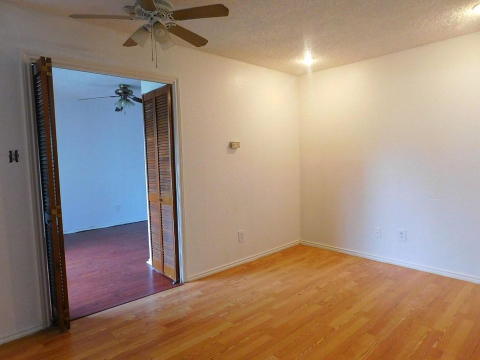 1st image of 2309 Balsam Dr APT K308
