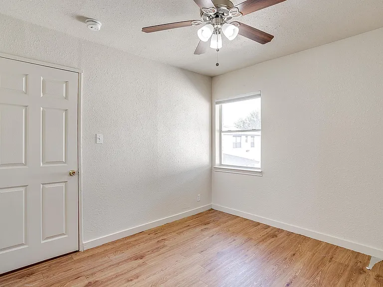 3419 S University Dr #D — Photo 12