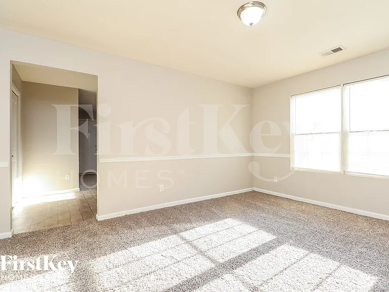 213 Klinetop Dr — Photo 11