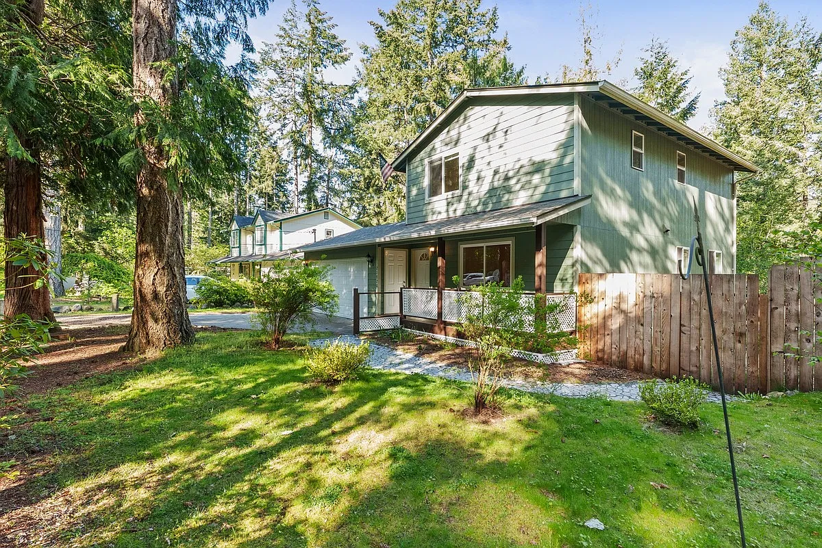 3 bed, 2.5 bath, 1280 sqft, $2,500 — Photo 3