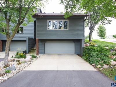 1733 N Tahoe Trl, Sioux Falls, SD, 57110