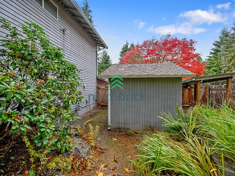 10916 166th Pl NE — Photo 25