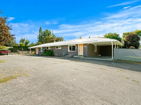 804 W Cherry Ave, Selah, WA 98942
