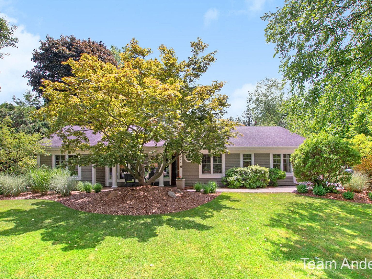 2110 San Lu Rae Dr SE, East Grand Rapids, MI 49506 Zillow