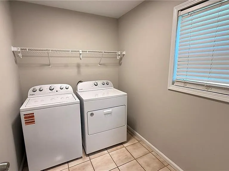 737 Calico Ln — Photo 37