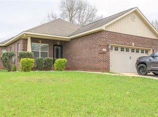 2236 Farrington Loop E, Semmes, AL 36575