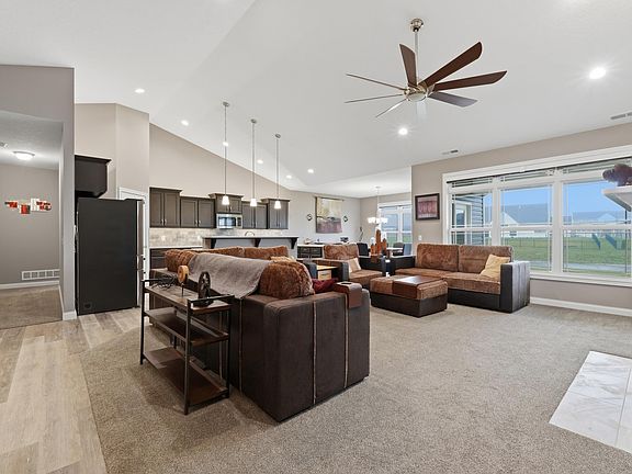 4th image of 12340 Speranza Dr