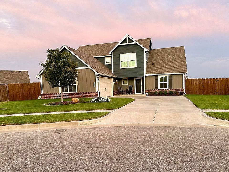 1st image of 3517 E Montpelier Pl