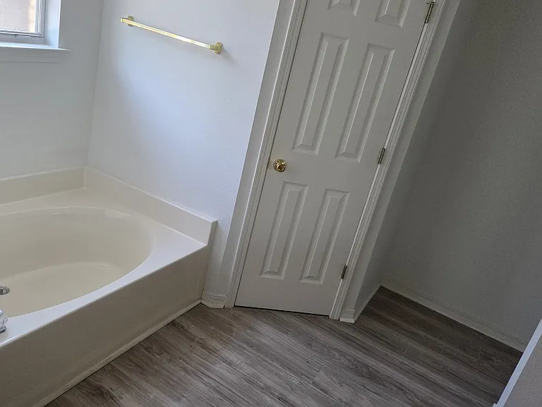 2678 Hidden Estates Cir — Photo 14
