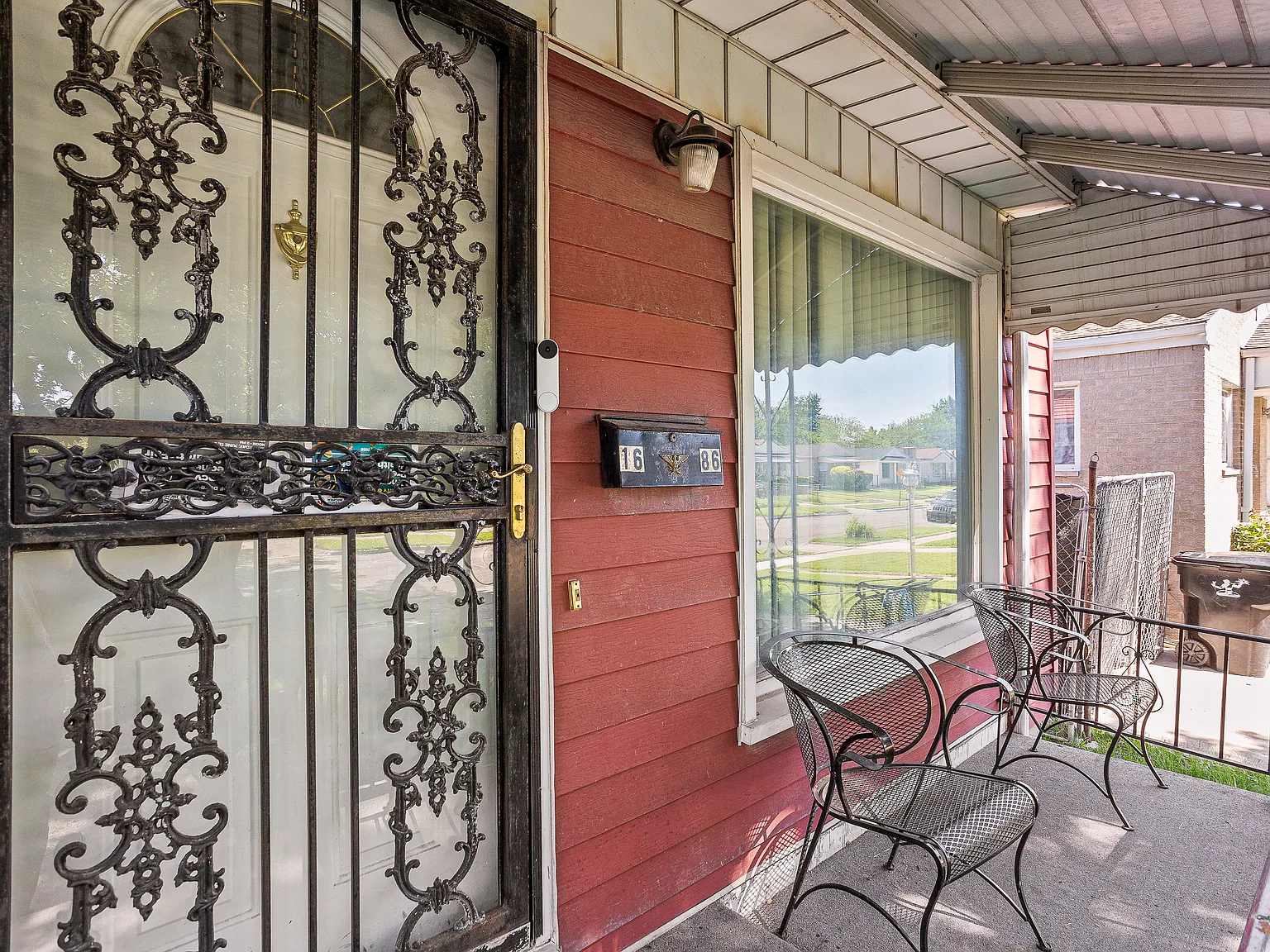 3 bed, 1676 sqft, $1,350 — Photo 2