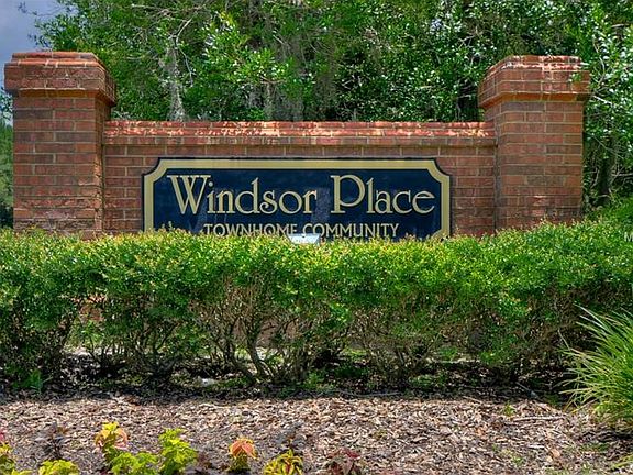 2nd image of 11020 Windsor Place Cir