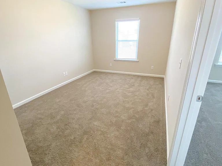 146 Whitehaven Rd — Photo 19