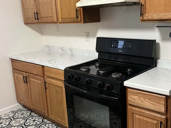 155-57 W Ostrander Ave W #2, Syracuse, NY 13205