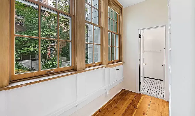 Rented by REAL New York | media 8