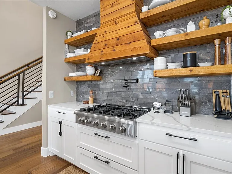 542 Centerbrook Pl — Photo 11