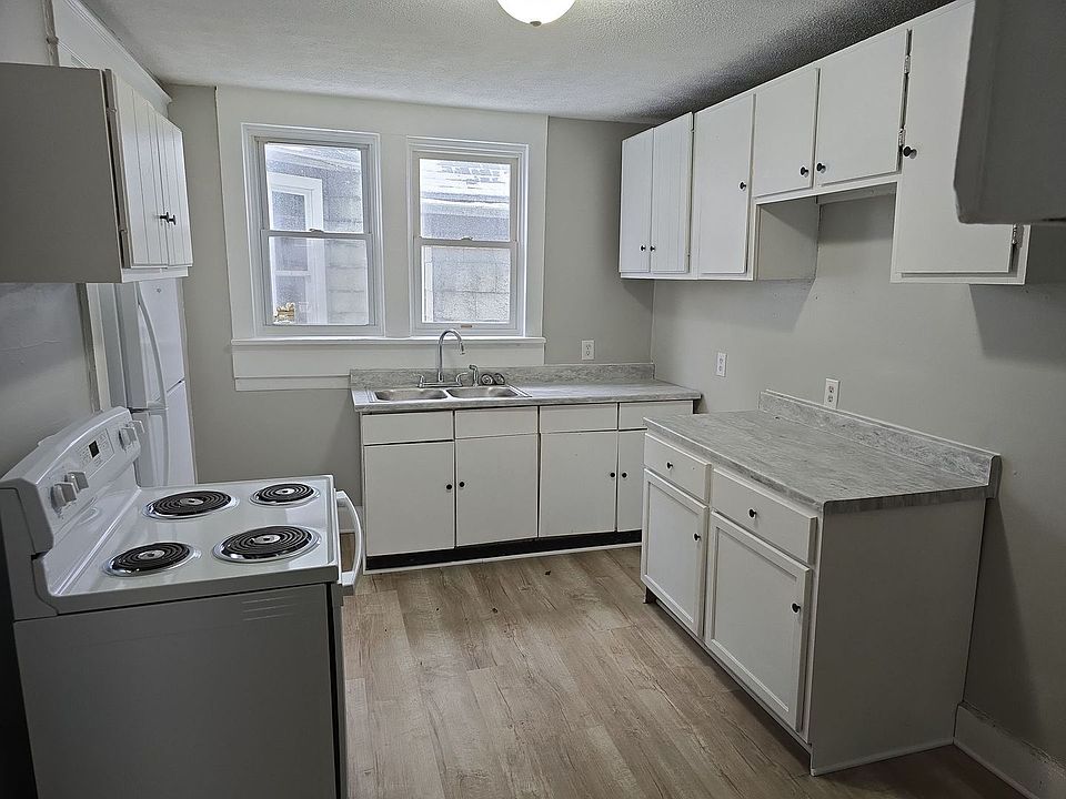 1st image of 808 N Jefferson St