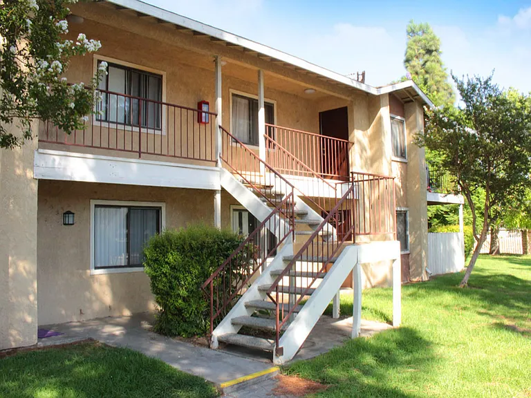 Mountain Gate Apartments — Photo 36