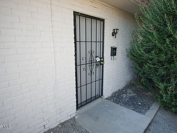 2nd image of 6701 Escondido Dr APT B