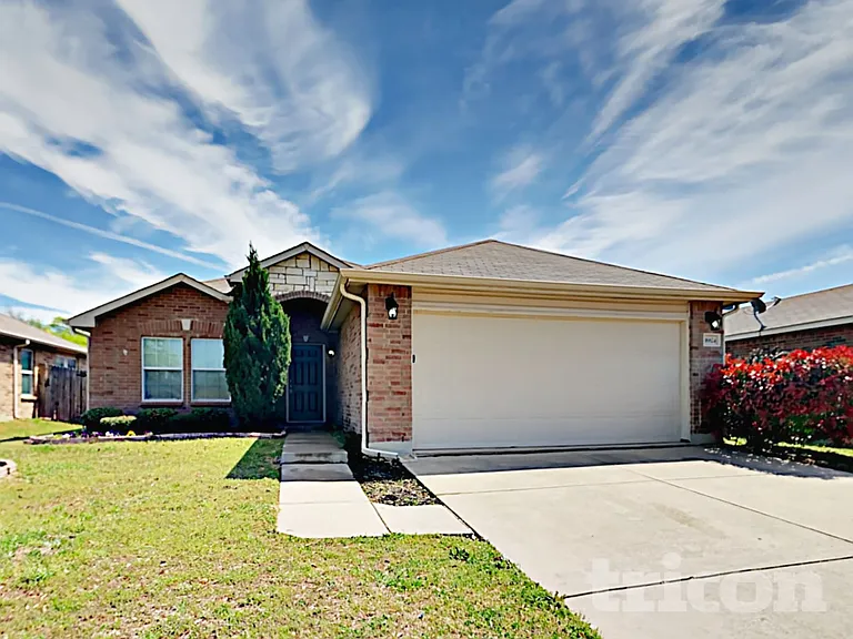 16824 Pinery Way — Photo 3