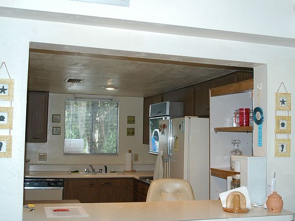 3rd image of 65 Beach Ln #1
