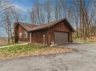 15 Upper Rd, Middletown, NY 10940