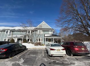 76 Regal Dr, Monmouth Junction, NJ 08852