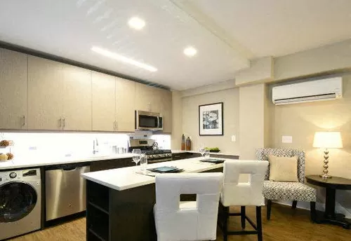 Embassy Tower Apartments Photo 1
