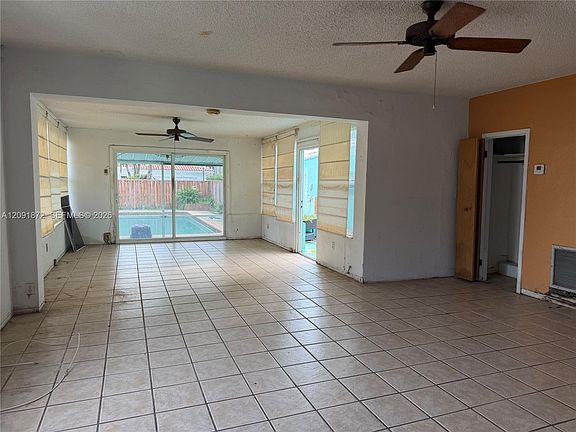 4th image of 1146 Polk St
