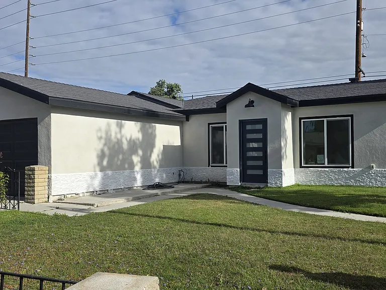 11619 Gonsalves St — Photo 5