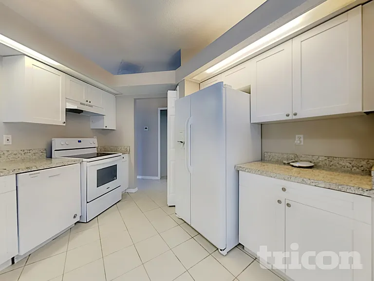 10499 Little St — Photo 6