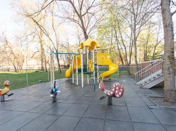 3103 Fairfield Avenue image 14 of 17