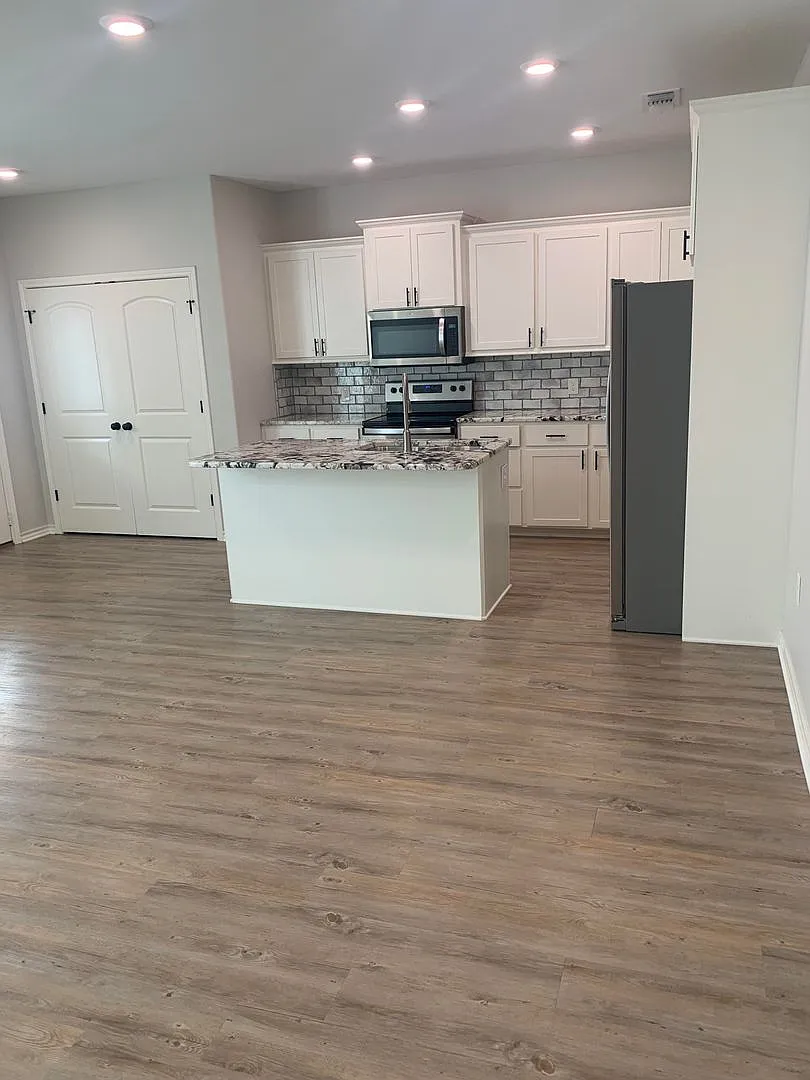 Pleasant Grove Townhouse for rent! — Photo 3