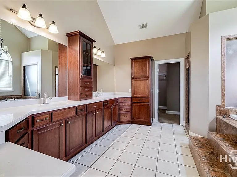 701 Nease Rd — Photo 24