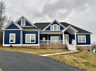 19 Birch Cv, Fishersville, VA