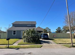 4732 Congress Dr, New Orleans, LA 70126