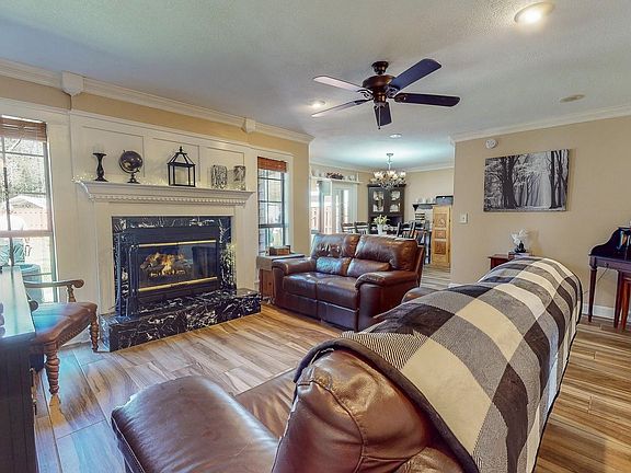 4th image of 7780 Wyndwood Dr